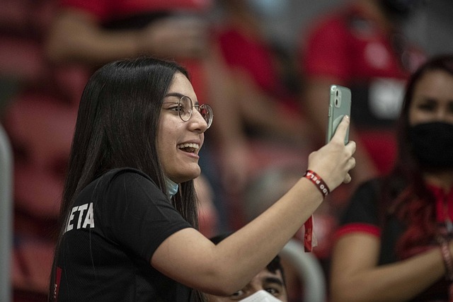 联盟正在探 联盟正在探