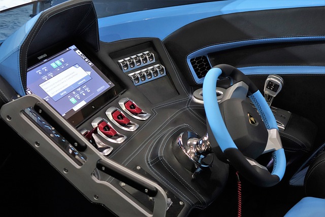 尽管作为 尽管作为